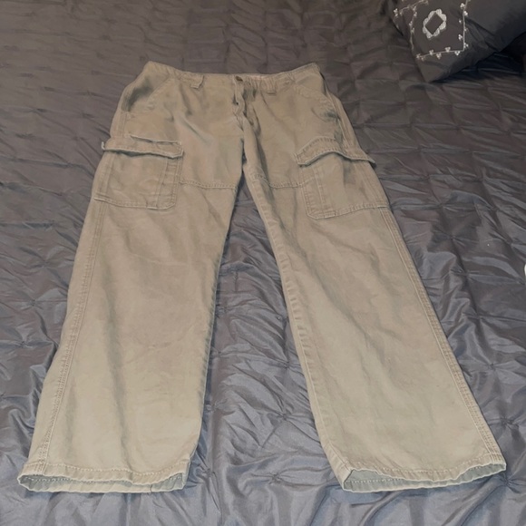 Wrangler Cargos - Picture 1 of 8